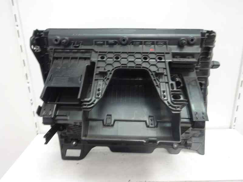 GUANTERA VOLKSWAGEN GOLF 1.4 TSI MT 125CV | 92KW