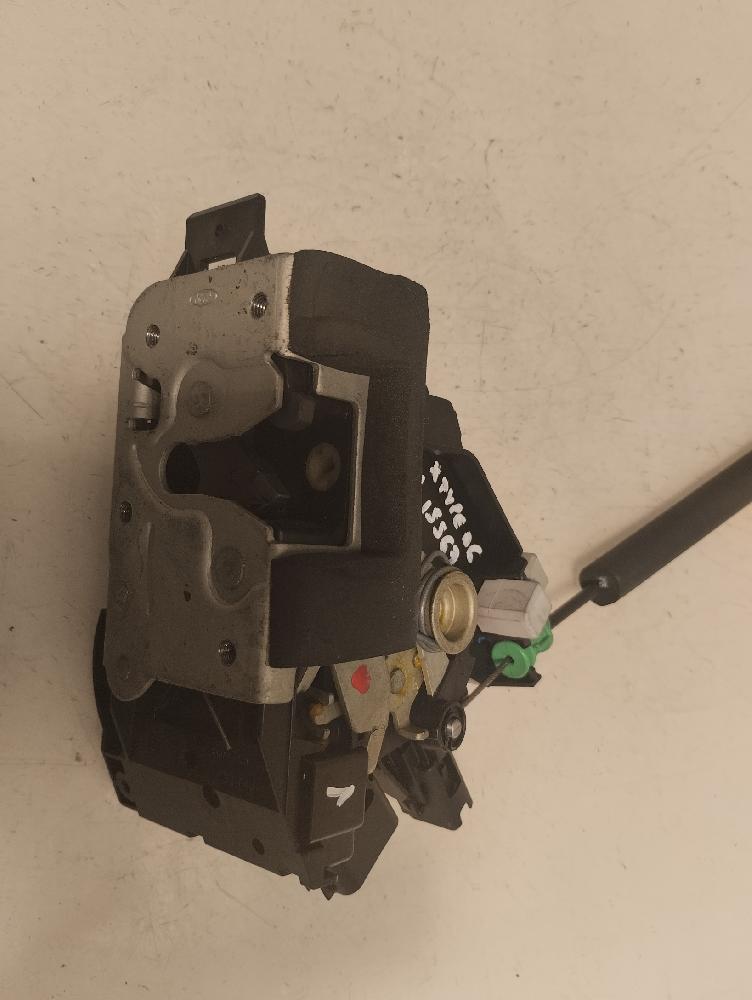 CERRADURA PUERTA TRASERA IZQUIERDA JAGUAR XTYPE 3.0 MT 231CV