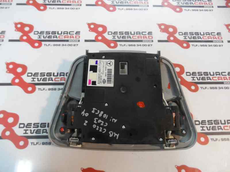 LUZ INTERIOR MERCEDES BENZ CLASE C 2.2 MT 122CV | 90KW