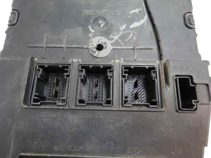 CAJA RELES FUSIBLES RENAULT SCENIC 1.9 DCI MT 120CV