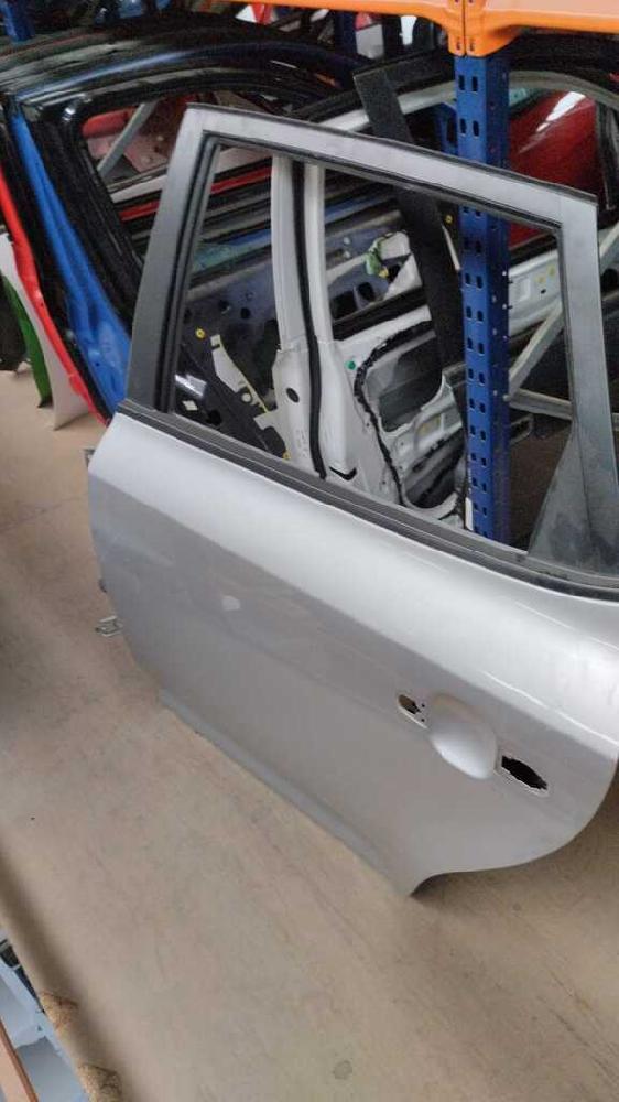 PUERTA TRASERA IZQUIERDA KIA CEED 1.6 MT 113CV | 83KW