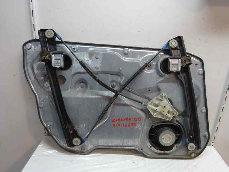 ELEVALUNAS DELANTERO DERECHO SEAT CORDOBA 1.4 MT 75CV