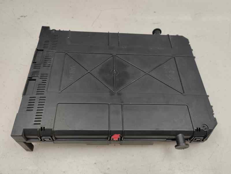 CAJA RELES FUSIBLES CITROEN C3 1.1 MT 60CV