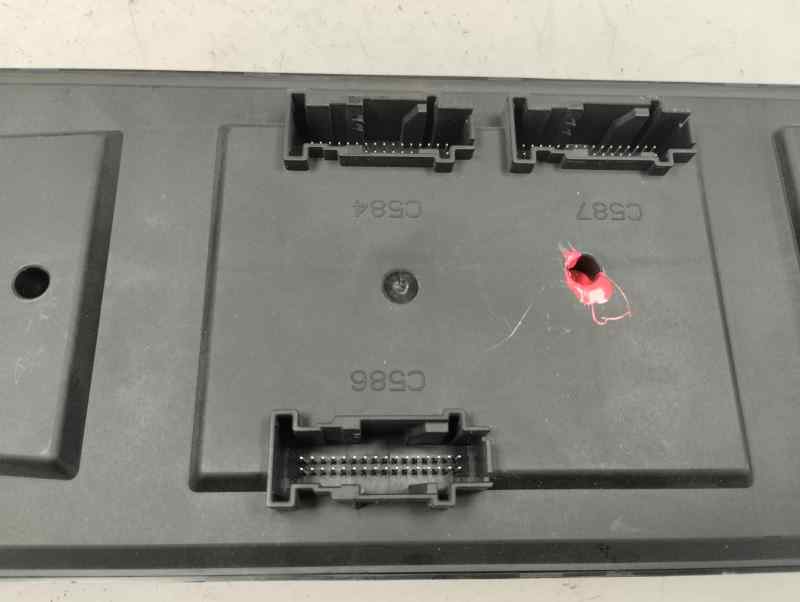 CAJA RELES FUSIBLES LAND ROVER RANGE ROVER EVOQUE 2.2 TD4 MT 150CV