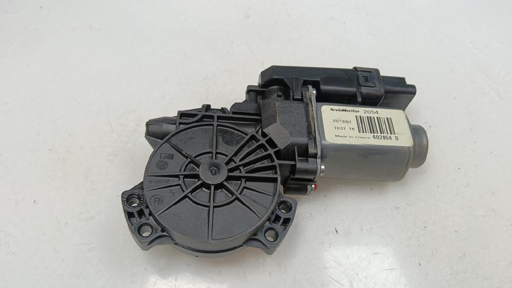 MOTOR ELEVALUNAS DELANTERO DERECHO KIA CEED 1.6 MT 115CV | 86KW