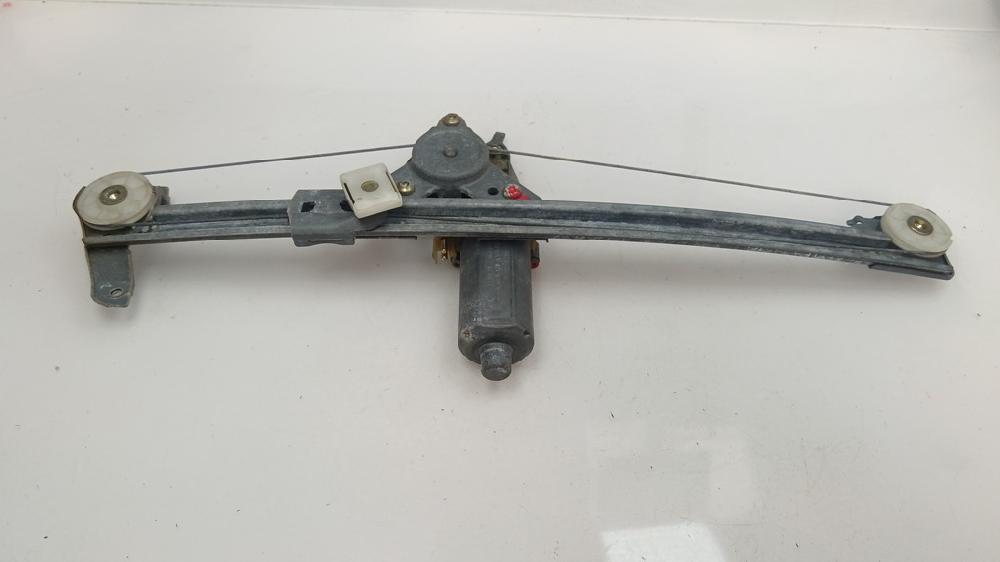 ELEVALUNAS TRASERO IZQUIERDO MERCEDES BENZ CLASE C 1998 2.2 C 220 MT 150CV
