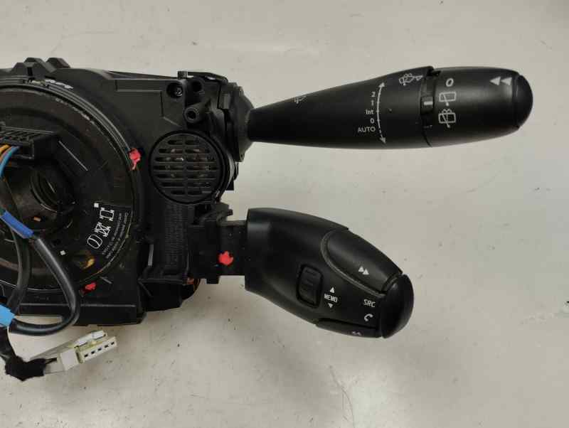 MANDO MULTIFUNCION DS 3 1.2 MT 110CV | 81KW