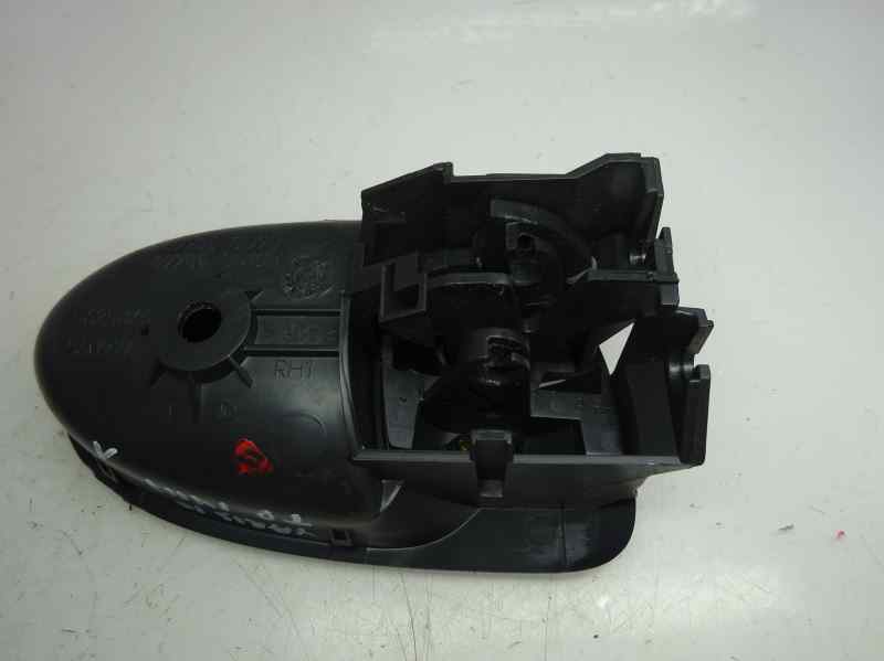 MANETA INTERIOR TRASERA DERECHA TOYOTA YARIS 1.0 MT 69CV