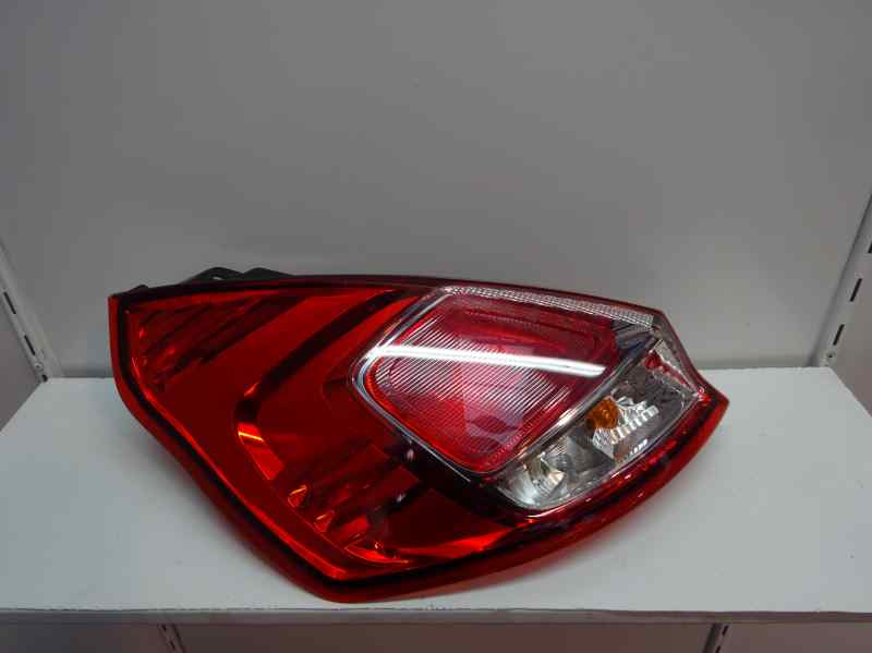 PILOTO TRASERO IZQUIERDO FORD FIESTA 1.25 MT 82CV