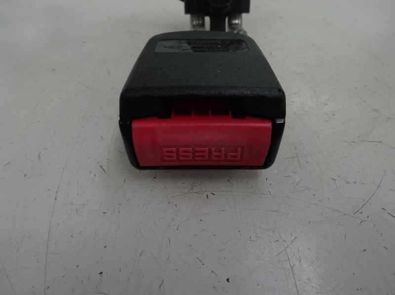 ANCLAJE CINTURON TRASERO DERECHO RENAULT LAGUNA 2.0 DCI FAP MT 150CV