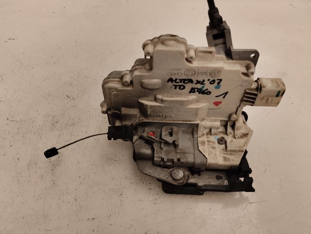 CERRADURA PUERTA TRASERA DERECHA SEAT ALTEA 1.9 TDI MT 105CV