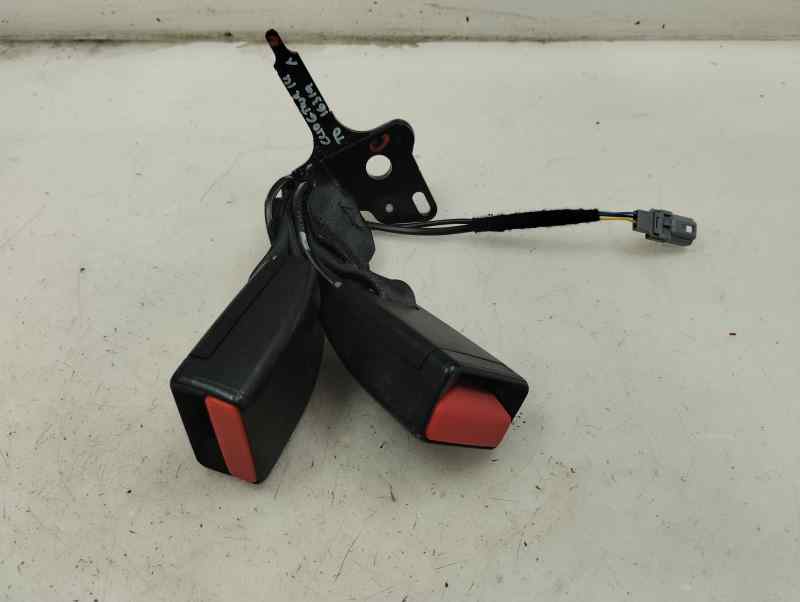 ANCLAJE CINTURON TRASERO DERECHO RENAULT CLIO 0.9 TSE MT 90CV