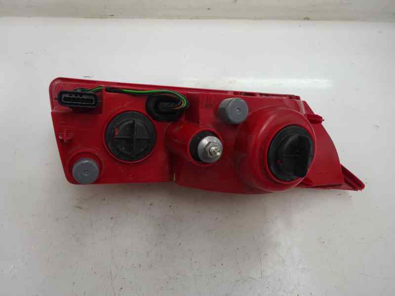 PILOTO TRASERO DERECHO INTERIOR RENAULT LAGUNA 2.0 DCI FAP MT 150CV