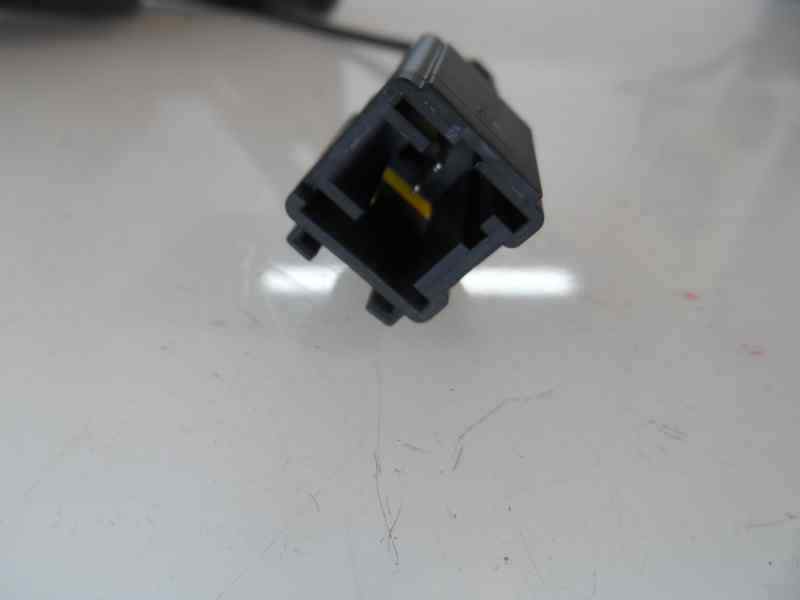 ANCLAJE CINTURON TRASERO DERECHO PEUGEOT 207 1.6 HDI MT 109CV