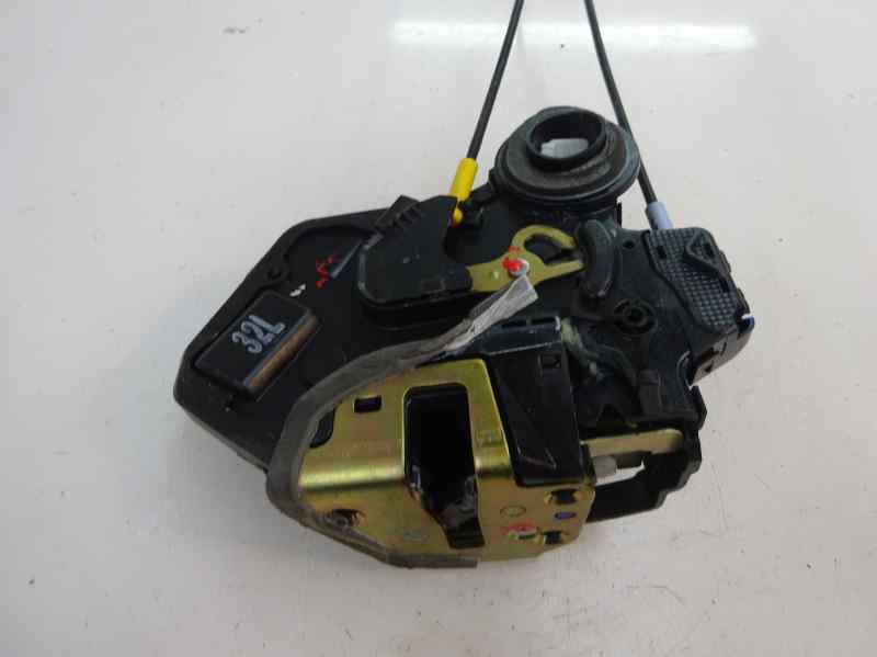 CERRADURA PUERTA TRASERA IZQUIERDA TOYOTA COROLLA 1.6 AT 110CV | 81KW