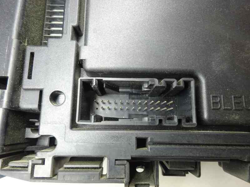 CAJA RELES FUSIBLES PEUGEOT 206 1.9 D MT 70CV