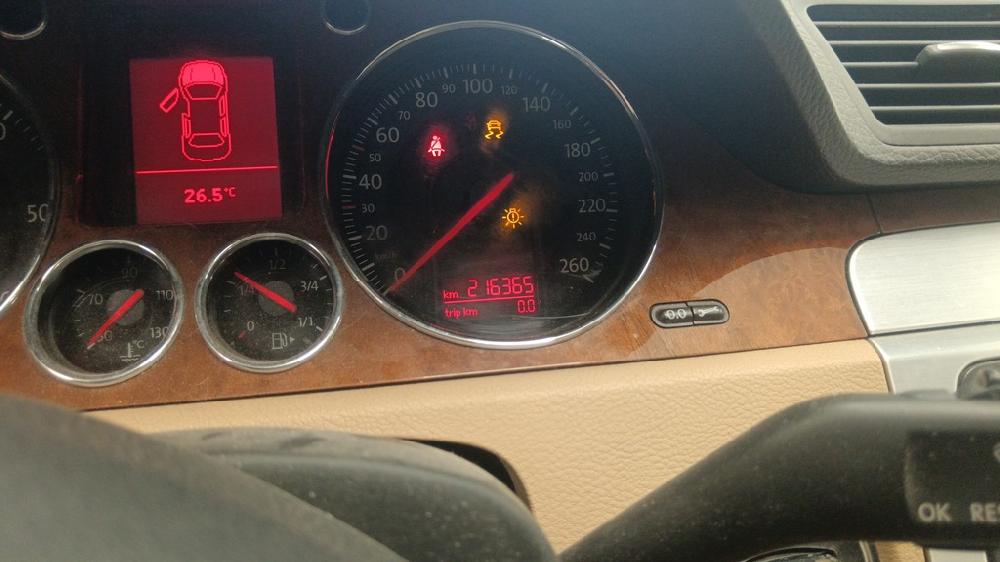 MANDO MULTIFUNCION VOLKSWAGEN PASSAT 2.0 TDI DSG 140CV | 103KW