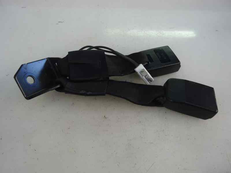 ANCLAJE CINTURON TRASERO IZQUIERDO NISSAN QASHQAI 1.5 DCI MT FWD 106CV