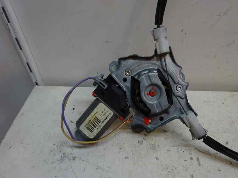 ELEVALUNAS DELANTERO DERECHO RENAULT CLIO 1.2 MT 58CV | 43KW
