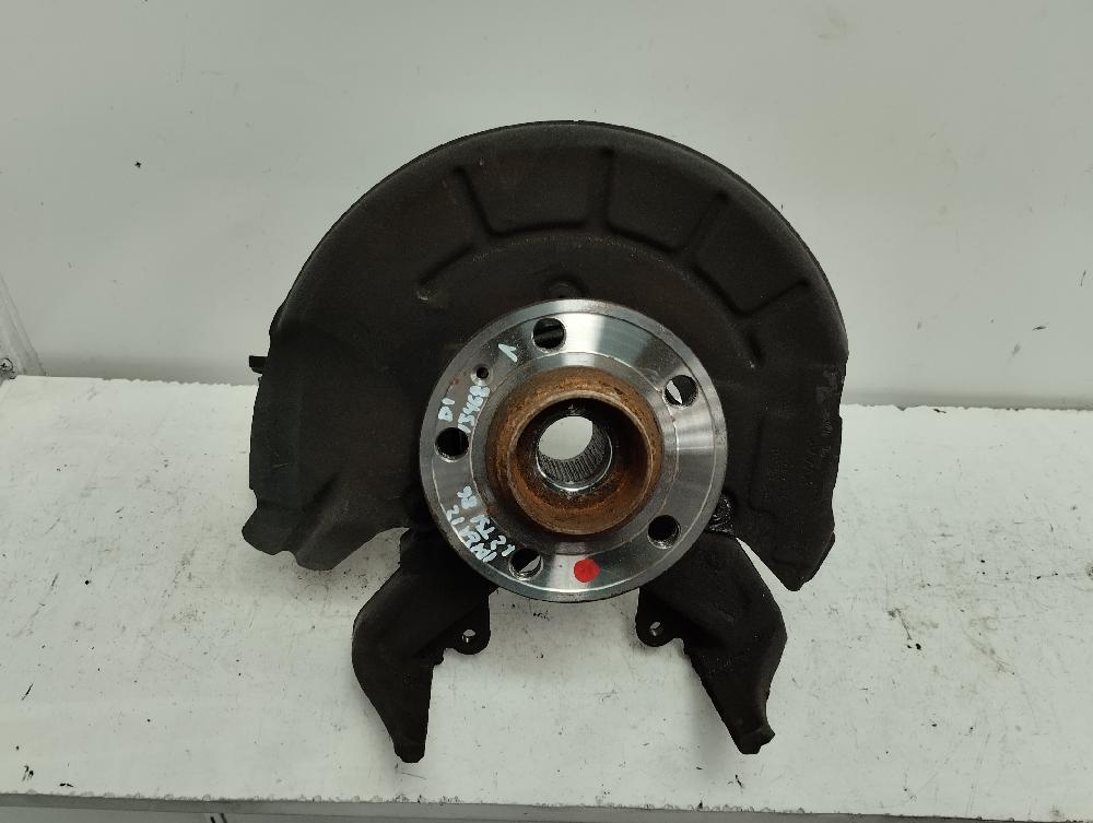 MANGUETA DELANTERA IZQUIERDA SKODA FABIA 1.2 TSI MT 86CV