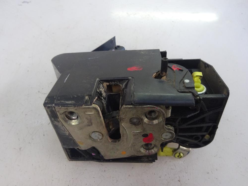 CERRADURA PUERTA TRASERA IZQUIERDA DACIA SANDERO 0.9 TCE MT 97CV