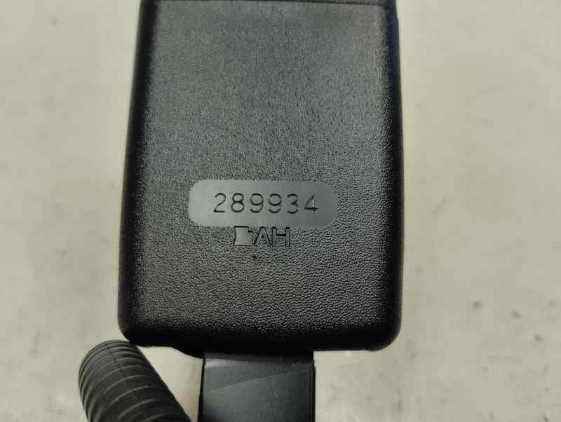ANCLAJE CINTURON DELANTERO DERECHO TOYOTA YARIS 1.0 MT 72CV | 53KW