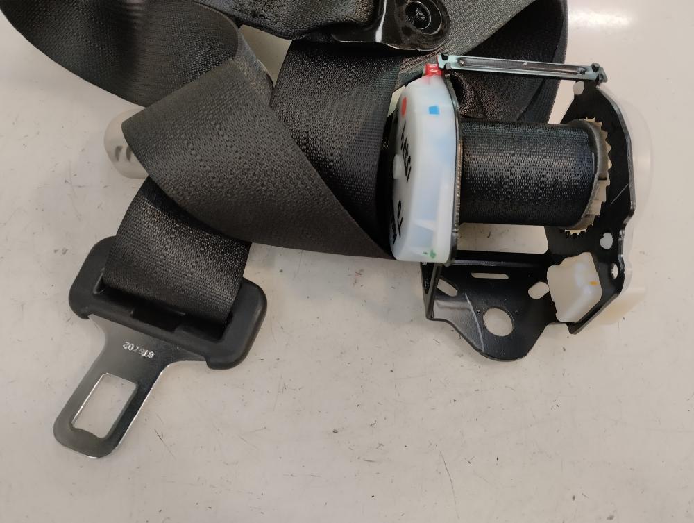 CINTURON SEGURIDAD TRASERO DERECHO NISSAN MICRA 1.2 MT 80CV