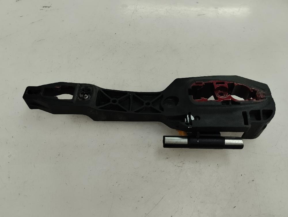 SOPORTE MANETA EXTERIOR PUERTA TRASERA DERECHA HYUNDAI I10 1.3 MT 87CV | 64KW