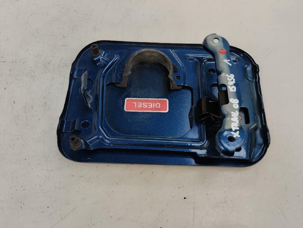 TAPA EXTERIOR COMBUSTIBLE NISSAN XTRAIL 2.0 DCI MT AWD 150CV