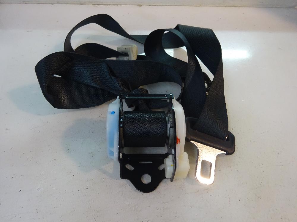 CINTURON SEGURIDAD TRASERO DERECHO NISSAN MICRA 1.2 MT 80CV