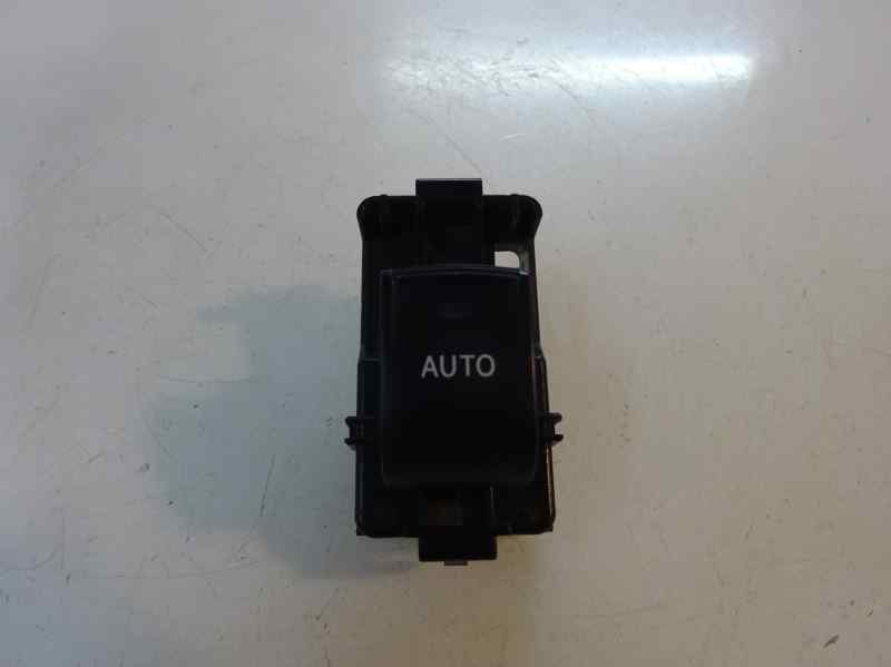 MANDO ELEVALUNAS TRASERO DERECHO TOYOTA PRIUS 1.8CVT 99CV
