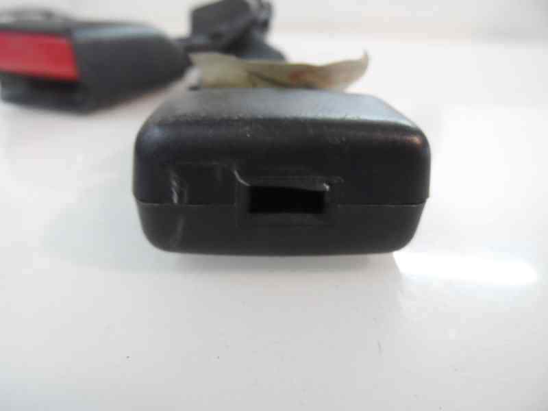 ANCLAJE CINTURON TRASERO DERECHO OPEL AGILA 1.3 CDTI MT 75CV