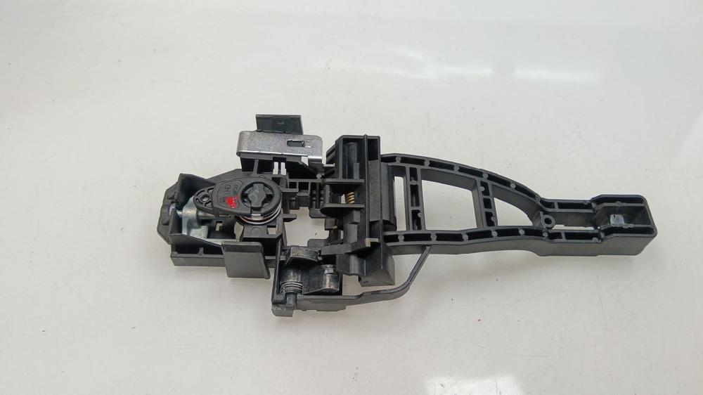 SOPORTE MANETA EXTERIOR DELANTERA IZQUIERDA FORD KUGA 2017 1.5 MT 120CV
