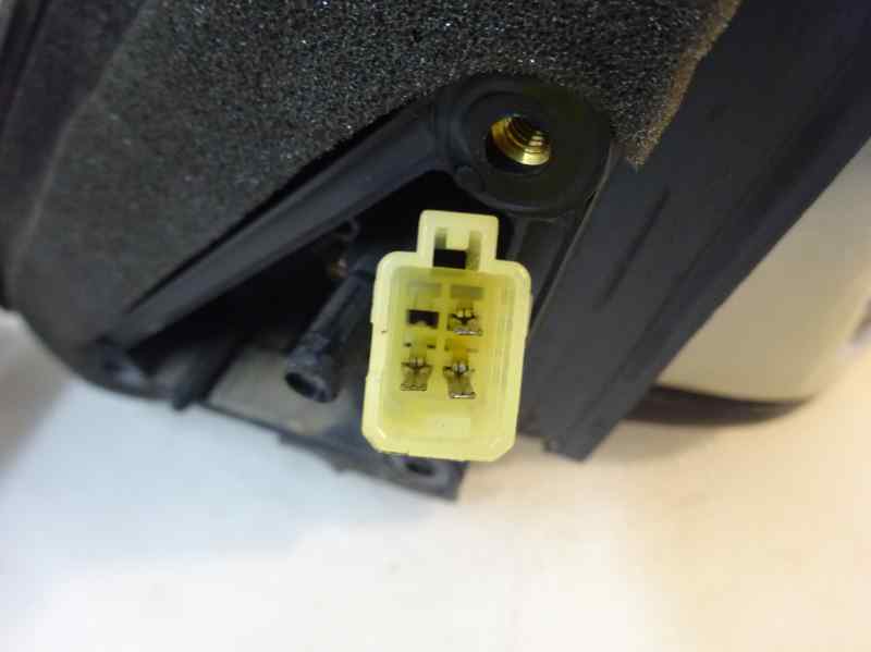 RETROVISOR DERECHO KIA SHUMA 1.5 MT 88CV | 65KW