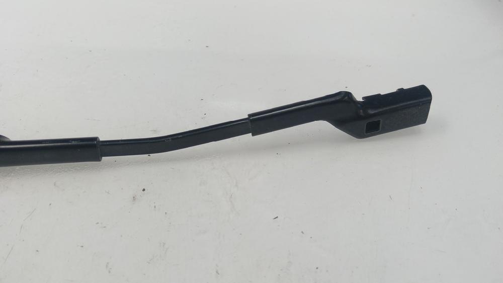 BRAZO LIMPIA DELANTERO IZQUIERDO VOLKSWAGEN PASSAT PASSAT 2.0 140CV TDI 103KW