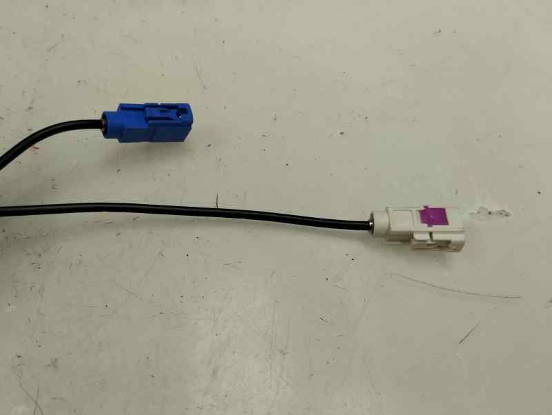 ANTENA PEUGEOT 208 1.2 MT 110CV | 81KW