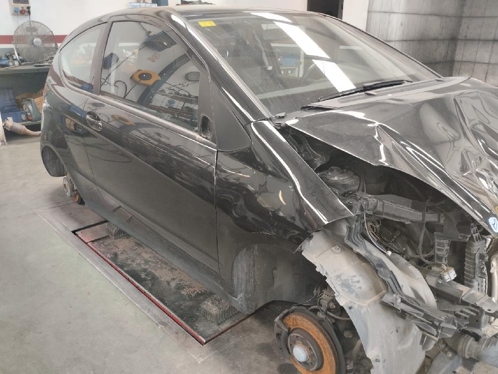MODULO CONFORT MERCEDES BENZ CLASE A 2009 2.0 A 180 CDI MT 109CV