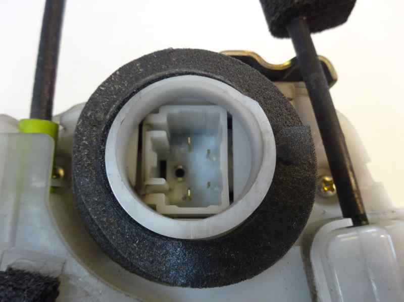 CERRADURA PUERTA TRASERA IZQUIERDA TOYOTA PRIUS 1.8CVT 99CV