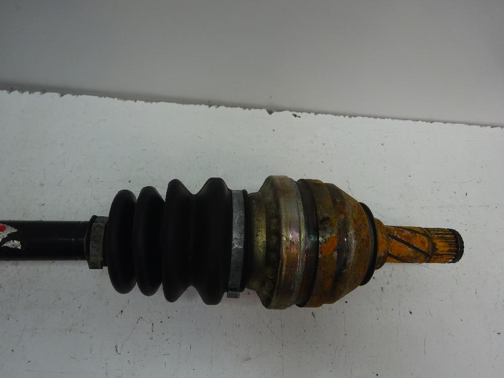 TRANSMISION DELANTERA IZQUIERDA OPEL VECTRA 1996 1.6 MT 101CV