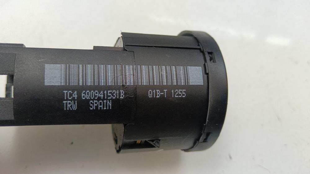MANDO LUCES VOLKSWAGEN POLO 1.4 16V MT 75CV | 55KW