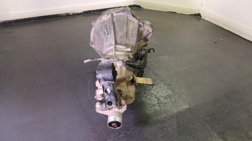 CAJA CAMBIOS NISSAN VANETTE 1998 2.3 D 75CV