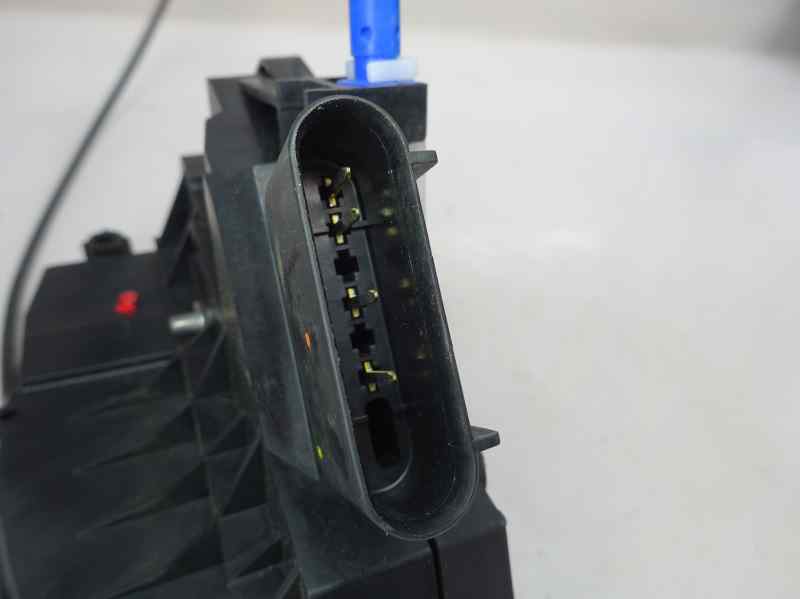 CERRADURA PUERTA DELANTERA DERECHA FORD FIESTA 1.4 TDCI MT 68CV