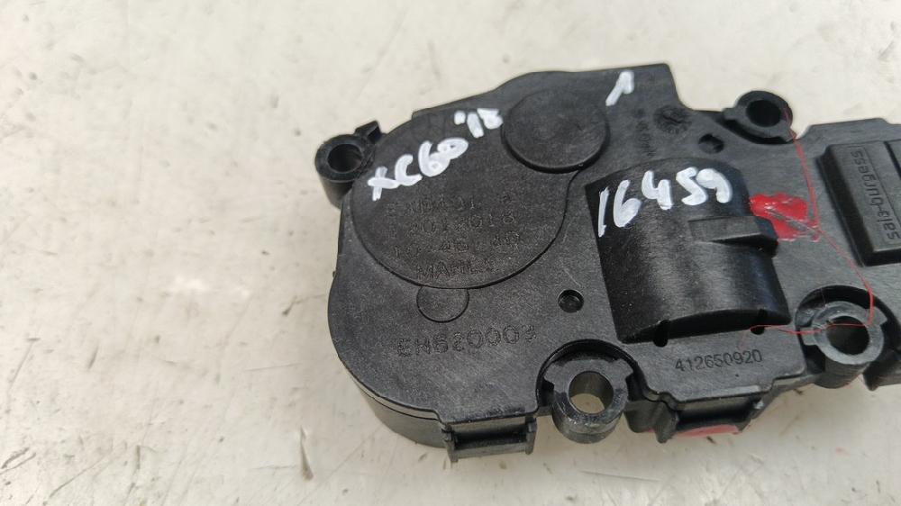 MOTOR APERTURA TRAMPILLAS CLIMATIZADOR VOLVO XC60 2.0 D4 AT AWD 190CV | 140KW