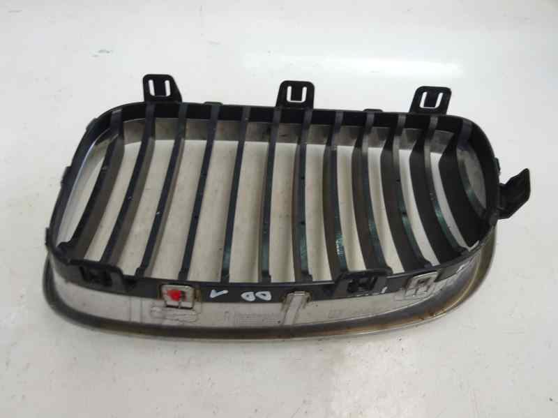 REJILLA DELANTERA BMW SERIE 1 2.0 MT 150CV | 110KW