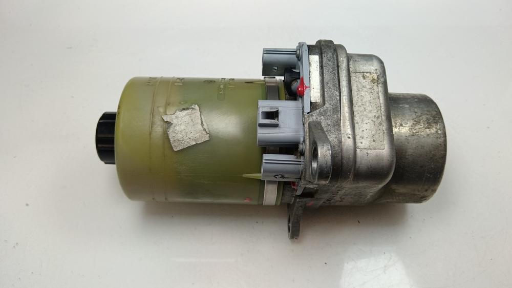 BOMBA DIRECCION FORD FOCUS 2005 2.0 MT 136CV | 100KW