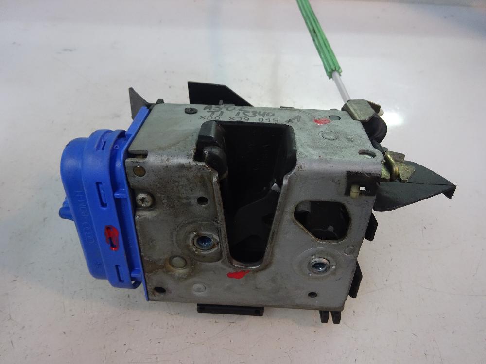 CERRADURA PUERTA TRASERA IZQUIERDA AUDI A3 1.6 MT 102CV