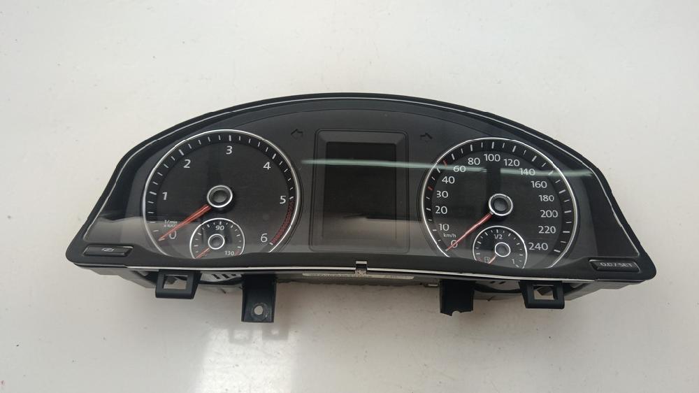 CUADRO INSTRUMENTOS VOLKSWAGEN JETTA 1.6 TDI MT 105CV