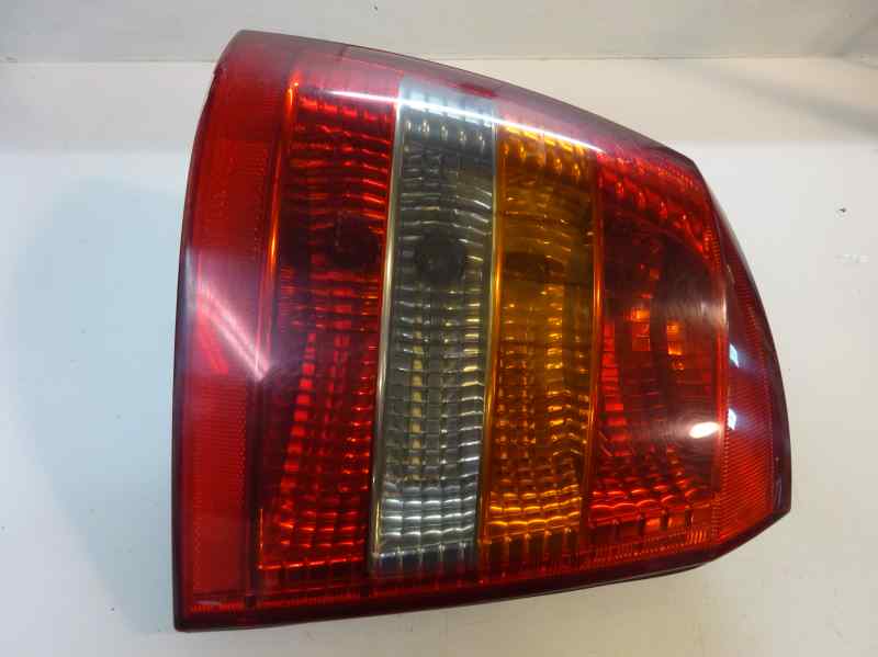 PILOTO TRASERO IZQUIERDO OPEL ASTRA 2000 1.7 DTI MT 75CV | 55KW