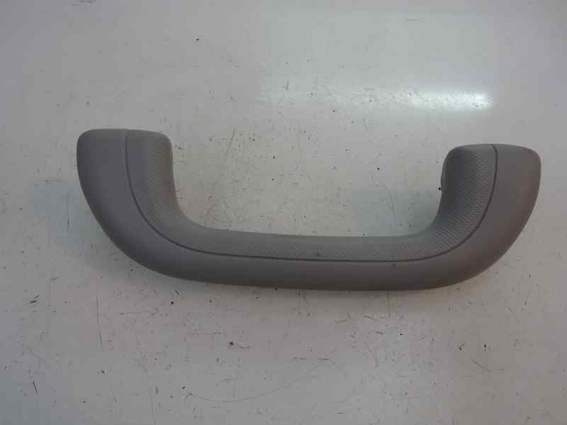 MANETA INTERIOR DELANTERA DERECHA KIA CEED 1.6 MT 113CV | 83KW