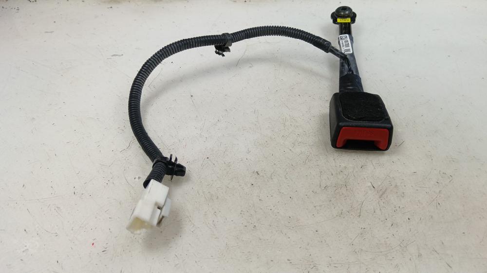 ANCLAJE CINTURON DELANTERO IZQUIERDO KIA CEED 1.6 CRDI DCT 136CV